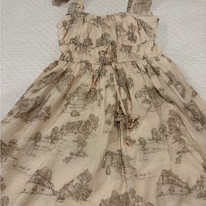 En Saison Beige Dress with Scenic Print